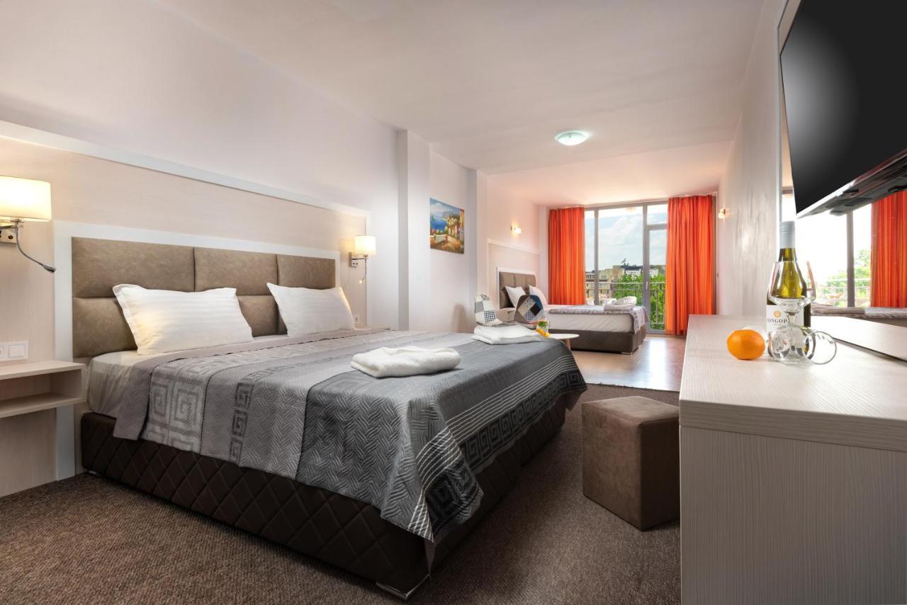 Pasha Apartments Slăntjev Brjag Exteriör bild